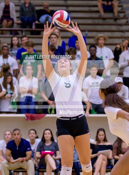 Thumbnail 1 in Clark vs. Reagan photogallery.