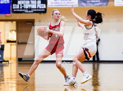 Thumbnail 3 in Wapakoneta vs. Newton Local photogallery.