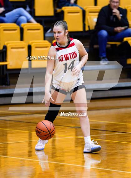 Thumbnail 1 in Wapakoneta vs. Newton Local photogallery.