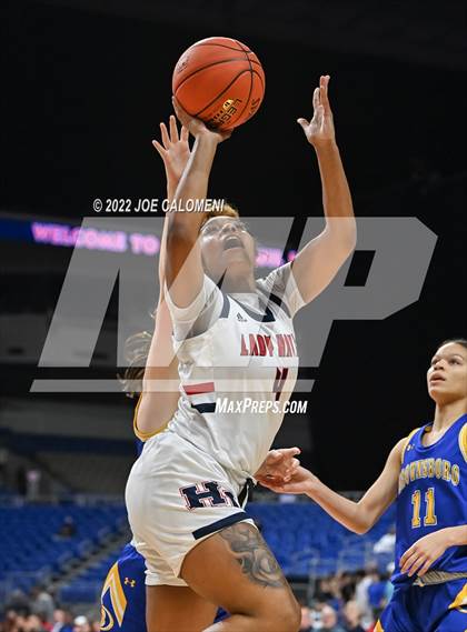 Thumbnail 3 in Brownsboro vs Hardin-Jefferson (UIL 4A State Final) photogallery.