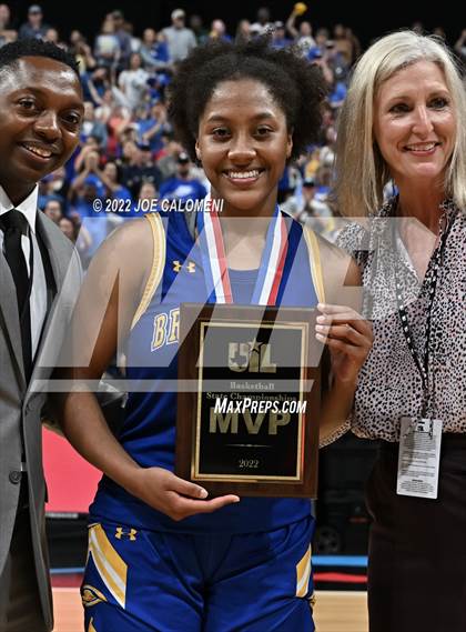Thumbnail 1 in Brownsboro vs Hardin-Jefferson (UIL 4A State Final) photogallery.