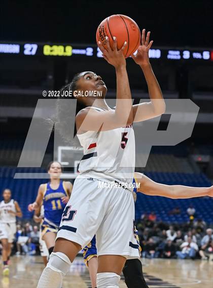 Thumbnail 2 in Brownsboro vs Hardin-Jefferson (UIL 4A State Final) photogallery.