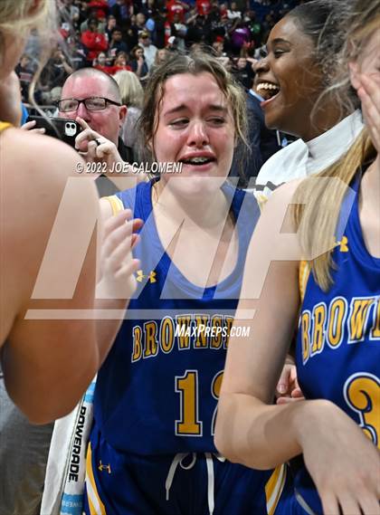 Thumbnail 3 in Brownsboro vs Hardin-Jefferson (UIL 4A State Final) photogallery.