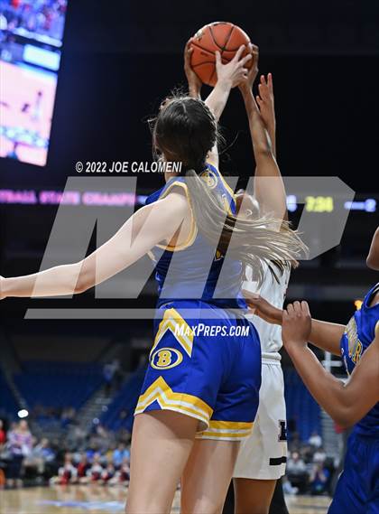 Thumbnail 3 in Brownsboro vs Hardin-Jefferson (UIL 4A State Final) photogallery.