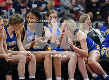 Thumbnail 1 in Brownsboro vs Hardin-Jefferson (UIL 4A State Final) photogallery.