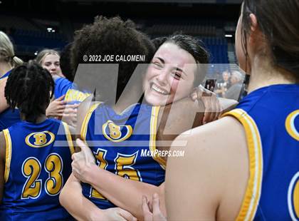 Thumbnail 2 in Brownsboro vs Hardin-Jefferson (UIL 4A State Final) photogallery.