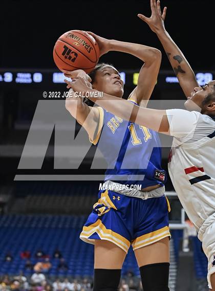 Thumbnail 1 in Brownsboro vs Hardin-Jefferson (UIL 4A State Final) photogallery.