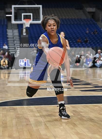 Thumbnail 3 in Brownsboro vs Hardin-Jefferson (UIL 4A State Final) photogallery.