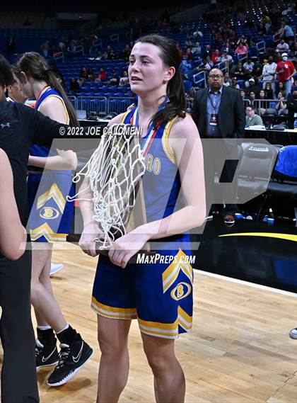 Thumbnail 3 in Brownsboro vs Hardin-Jefferson (UIL 4A State Final) photogallery.
