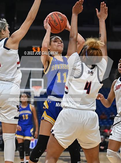 Thumbnail 1 in Brownsboro vs Hardin-Jefferson (UIL 4A State Final) photogallery.