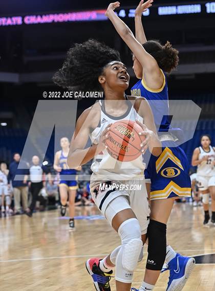 Thumbnail 2 in Brownsboro vs Hardin-Jefferson (UIL 4A State Final) photogallery.