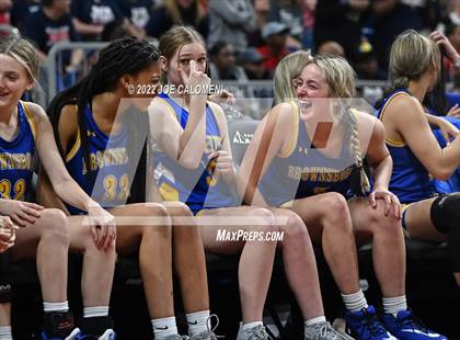 Thumbnail 2 in Brownsboro vs Hardin-Jefferson (UIL 4A State Final) photogallery.