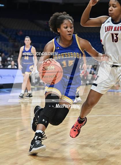 Thumbnail 1 in Brownsboro vs Hardin-Jefferson (UIL 4A State Final) photogallery.