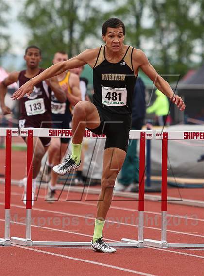 Thumbnail 3 in PIAA Class 2A/3A Championships (Day 1) photogallery.