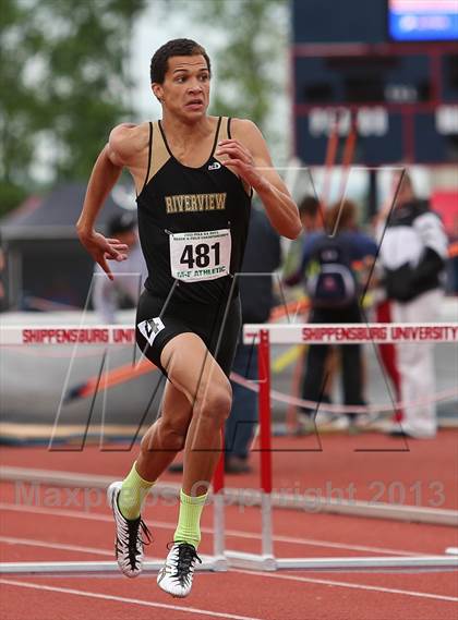 Thumbnail 2 in PIAA Class 2A/3A Championships (Day 1) photogallery.