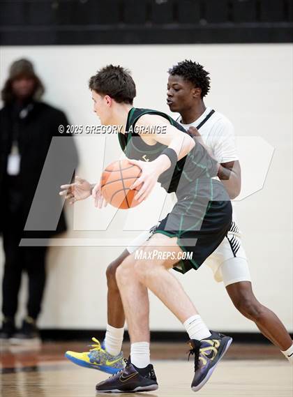 Thumbnail 1 in Birdville vs Fossil Ridge (UIL 5A Bi-District Playoffs) Division 1 photogallery.