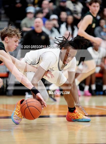 Thumbnail 3 in Birdville vs Fossil Ridge (UIL 5A Bi-District Playoffs) Division 1 photogallery.
