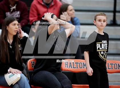 Thumbnail 3 in Birdville vs Fossil Ridge (UIL 5A Bi-District Playoffs) Division 1 photogallery.