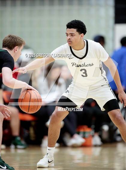 Thumbnail 3 in Birdville vs Fossil Ridge (UIL 5A Bi-District Playoffs) Division 1 photogallery.