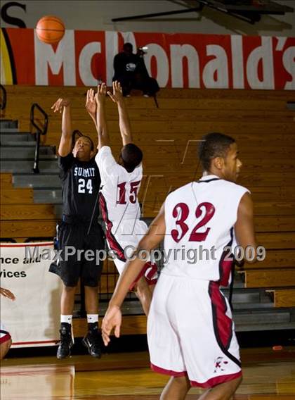 Thumbnail 3 in Summit @ Pearland (McDonalds Texas Invitational) photogallery.