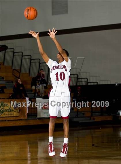 Thumbnail 1 in Summit @ Pearland (McDonalds Texas Invitational) photogallery.