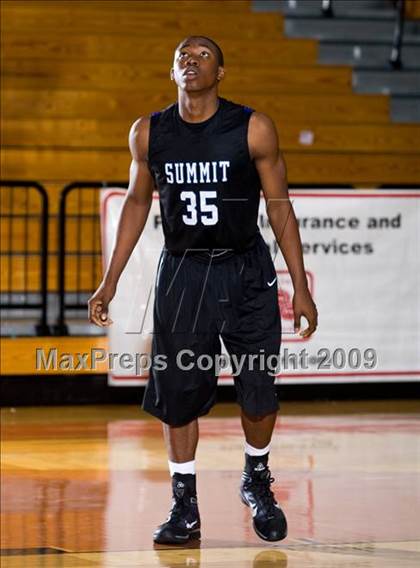 Thumbnail 1 in Summit @ Pearland (McDonalds Texas Invitational) photogallery.
