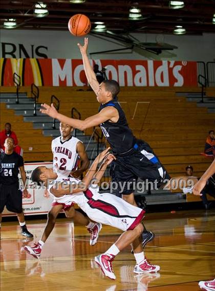 Thumbnail 3 in Summit @ Pearland (McDonalds Texas Invitational) photogallery.
