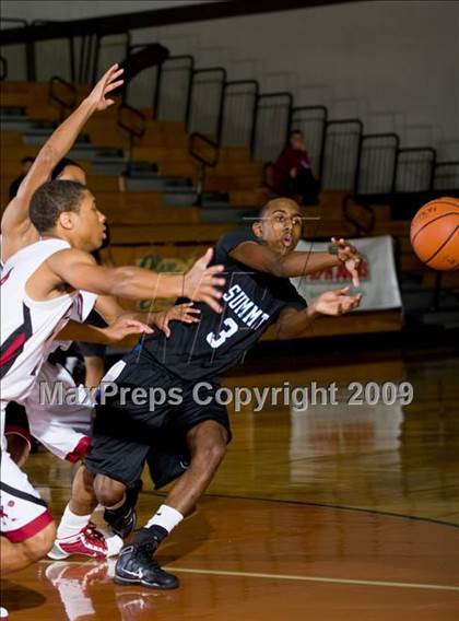 Thumbnail 1 in Summit @ Pearland (McDonalds Texas Invitational) photogallery.