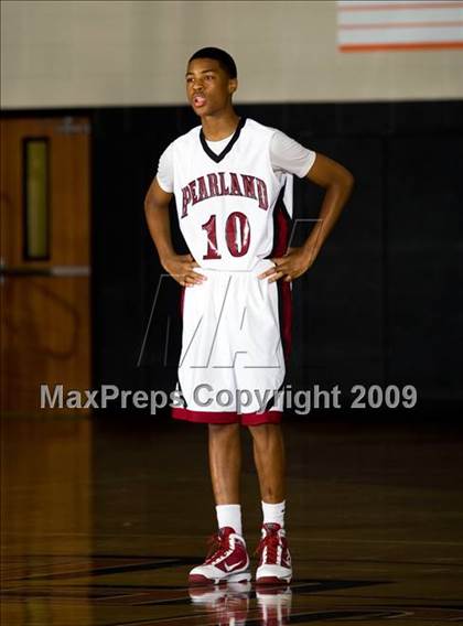 Thumbnail 2 in Summit @ Pearland (McDonalds Texas Invitational) photogallery.