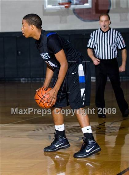 Thumbnail 3 in Summit @ Pearland (McDonalds Texas Invitational) photogallery.