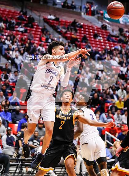 Thumbnail 3 in Foothills Christian vs. Mission Bay (CIF SDS Open Playoff) photogallery.