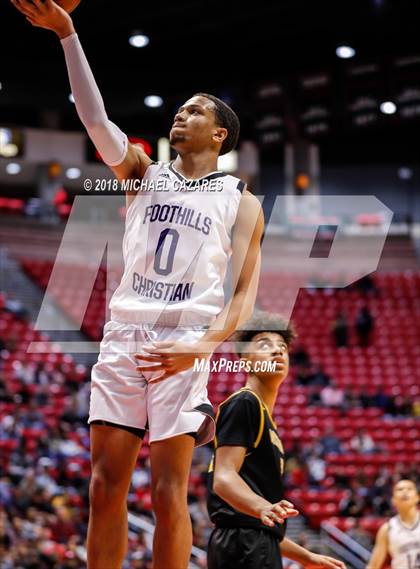 Thumbnail 1 in Foothills Christian vs. Mission Bay (CIF SDS Open Playoff) photogallery.