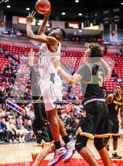 Thumbnail 2 in Foothills Christian vs. Mission Bay (CIF SDS Open Playoff) photogallery.