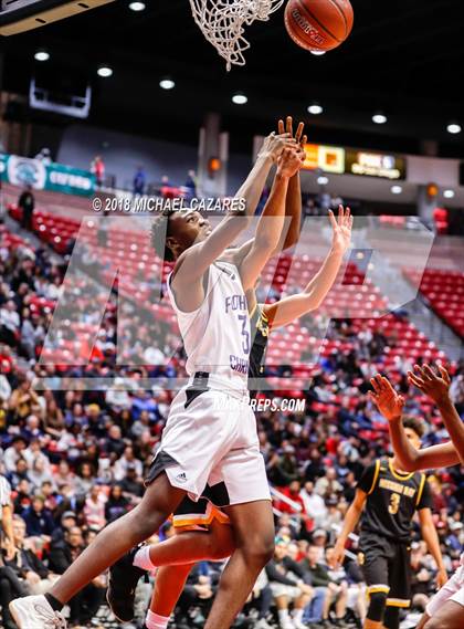 Thumbnail 3 in Foothills Christian vs. Mission Bay (CIF SDS Open Playoff) photogallery.