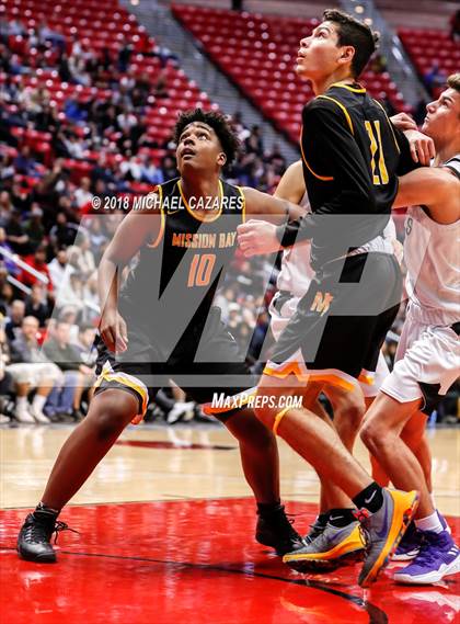 Thumbnail 2 in Foothills Christian vs. Mission Bay (CIF SDS Open Playoff) photogallery.