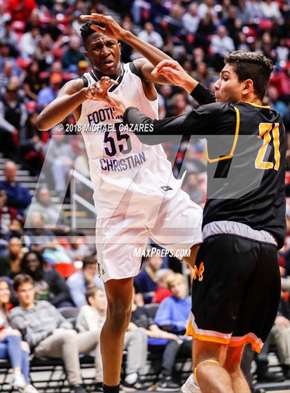 Thumbnail 3 in Foothills Christian vs. Mission Bay (CIF SDS Open Playoff) photogallery.