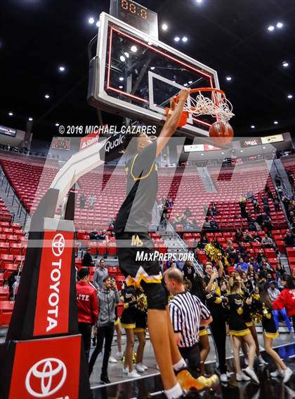 Thumbnail 3 in Foothills Christian vs. Mission Bay (CIF SDS Open Playoff) photogallery.