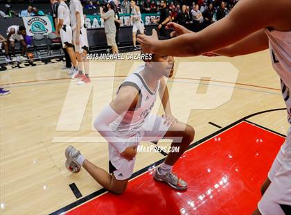 Thumbnail 3 in Foothills Christian vs. Mission Bay (CIF SDS Open Playoff) photogallery.
