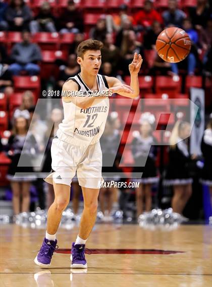 Thumbnail 2 in Foothills Christian vs. Mission Bay (CIF SDS Open Playoff) photogallery.
