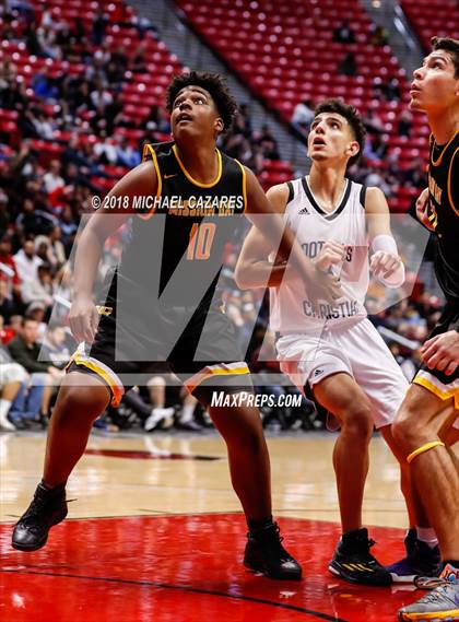 Thumbnail 1 in Foothills Christian vs. Mission Bay (CIF SDS Open Playoff) photogallery.