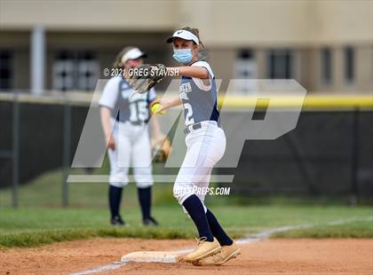 Thumbnail 3 in Hickory Ridge @ Porter Ridge photogallery.