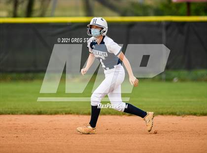 Thumbnail 2 in Hickory Ridge @ Porter Ridge photogallery.