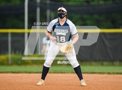 Thumbnail 3 in Hickory Ridge @ Porter Ridge photogallery.