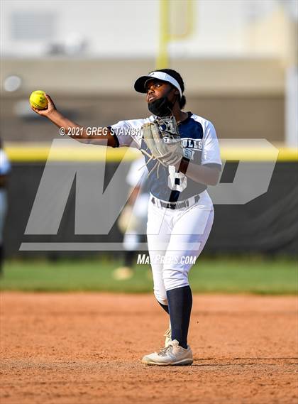 Thumbnail 2 in Hickory Ridge @ Porter Ridge photogallery.