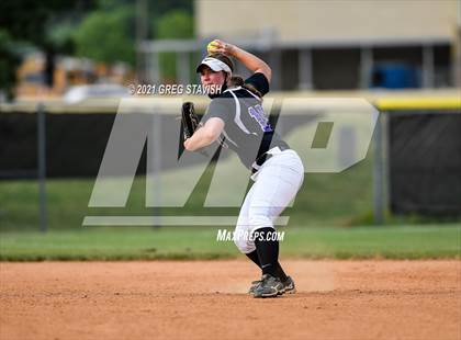 Thumbnail 3 in Hickory Ridge @ Porter Ridge photogallery.