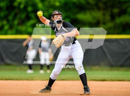 Thumbnail 2 in Hickory Ridge @ Porter Ridge photogallery.