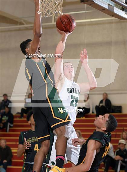 Thumbnail 3 in Vanden vs. Granite Bay (Fr. Kelly Tribute) photogallery.