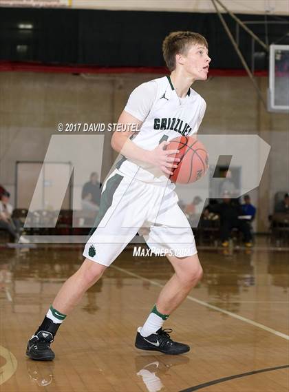 Thumbnail 3 in Vanden vs. Granite Bay (Fr. Kelly Tribute) photogallery.