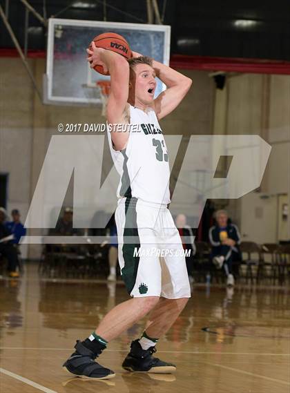 Thumbnail 2 in Vanden vs. Granite Bay (Fr. Kelly Tribute) photogallery.