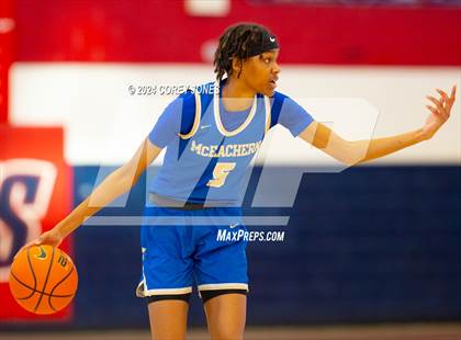 Thumbnail 2 in McEachern vs Grayson (Nike Elite HS Showcase GA) photogallery.